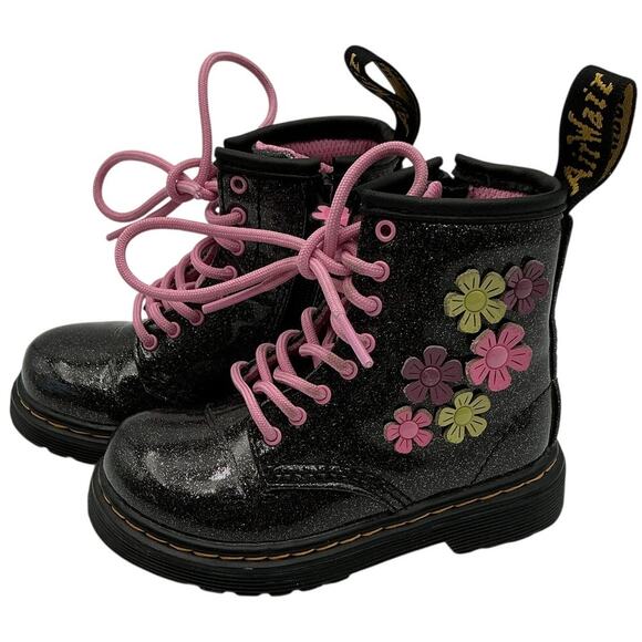 Dr Martens Floral Black Multi 1460 Kids Combat Boot Size 7 US / 6 US - Picture 2 of 5